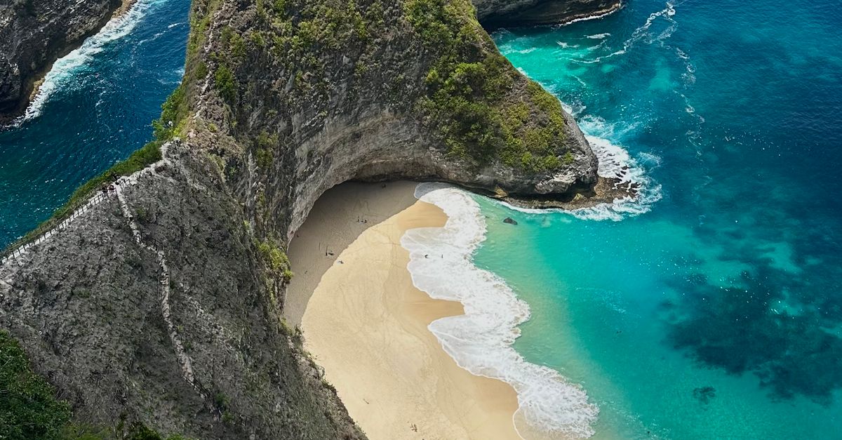 Stunning view of a dramatic hidden beach coastline in Bali